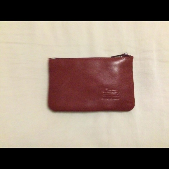 Leather key & card holder - Picture 7 of 8